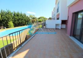 Exclusive 2+1 Bedroom Duplex House in Guia | Garage, Terrace and Pool