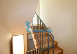 Exclusive 2+1 Bedroom Duplex House in Guia | Garage, Terrace and Pool
