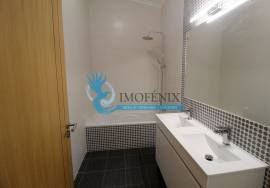 Exclusive 2+1 Bedroom Duplex House in Guia | Garage, Terrace and Pool