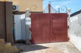 Large Commercial Building For Sale In May Pen Clarendon Jamacia Large Commercial Building For Sale In May Pen Clarendon Jamacia