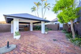 Luxury 9 bed Estate For Sale in Durban South Africa