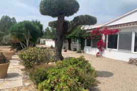Estate With 2 Houses For Sale in El Perello Tarragona Spain Estate With 2 Houses For Sale in El Perello Tarragona Spain