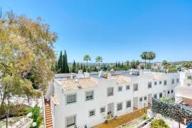 Luxury 3 Bed Townhouse For Sale in Nueva Andalucia, Marbella Costa Del Sol Luxury 3 Bed Townhouse For Sale in Nueva Andalucia, Marbella Costa Del Sol