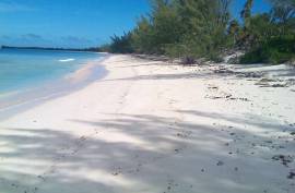 Excellent Plot of land for sale in Cat Island Bahamas Excellent Plot of land for sale in Cat Island Bahamas