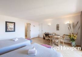 2 Bedroom Apartment - Meia Praia - Lagos