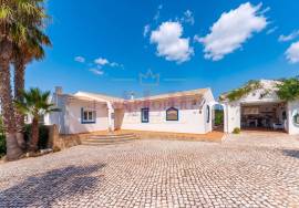 3 Bedroom Villa in Jardim de Bensafrim, Lagos