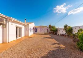 3 Bedroom Villa in Jardim de Bensafrim, Lagos