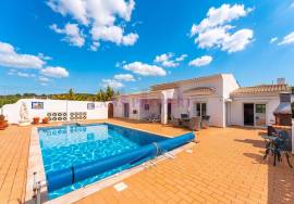 3 Bedroom Villa in Jardim de Bensafrim, Lagos