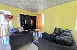 RH-290 Comfortable 3 bed 2 bath apartment, Carrot Bay
