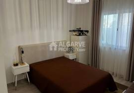 Furnished 3-Bedroom Single-Story Villa with Annex and Roof Terrace near Faro