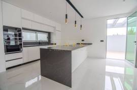 3 Bedroom Villa - Sea View with Pool 3 Bedroom Villa - Sea View with Pool