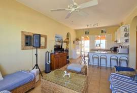 3 bedroom villa in Campo de Baixo – A few minutes from the beach 3 bedroom villa in Campo de Baixo – A few minutes from the beach
