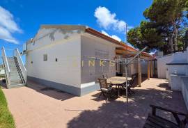 3 bedroom villa in Campo de Baixo – A few minutes from the beach 3 bedroom villa in Campo de Baixo – A few minutes from the beach