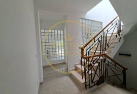 2 bedroom villa, close to the center of Faro