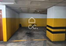 Fully renovated 2 bedroom apartment in the Bristol Building, Avenida da Boavista Fully renovated 2 bedroom apartment in the Bristol Building, Avenida da Boavista