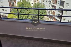 4-Bed Apartment with Roof Terrace 4-Bed Apartment with Roof Terrace