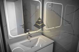 4-Bed Apartment with Roof Terrace 4-Bed Apartment with Roof Terrace