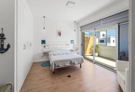 Tavira – Contemporary 3-bedroom semi-detached villa with lift, pool and sea views Tavira – Contemporary 3-bedroom semi-detached villa with lift, pool and sea views