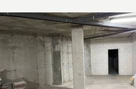 Great opportunity: 240 m² garage in the basement of the building Great opportunity: 240 m² garage in the basement of the building