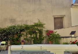 Rare Village House With 3 Bedrooms, 2 Bathrooms, Large Garage, 2 Terraces And A Heated Pool. A Must See