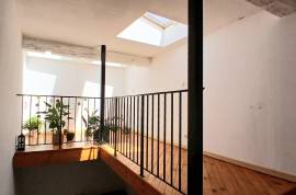 A Delightful, Fully Renovated Village House Offering 116 M2 Of Living Space With 3 Bedrooms, Combining Comfort And Authenticity.