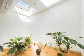 A Delightful, Fully Renovated Village House Offering 116 M2 Of Living Space With 3 Bedrooms, Combining Comfort And Authenticity.