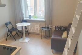 Studio for rent in Riga, 25.00m2 Studio for rent in Riga, 25.00m2