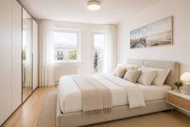 Vacant 3-Room Apartment with 2 Bathrooms, Balcony, Parking & Concierge Service in Prenzlauer Berg Vacant 3-Room Apartment with 2 Bathrooms, Balcony, Parking & Concierge Service in Prenzlauer Berg