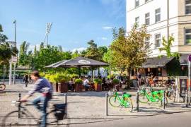 Vacant 3-Room Apartment with 2 Bathrooms, Balcony, Parking & Concierge Service in Prenzlauer Berg Vacant 3-Room Apartment with 2 Bathrooms, Balcony, Parking & Concierge Service in Prenzlauer Berg
