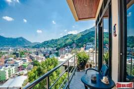 Excellent Value 2-Bed 100 m2 Sea View Apartment in Patong near Nanai Road