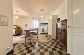 9 room, 244m2 Village house for sale in Cessenon sur orb - 295 000 € *