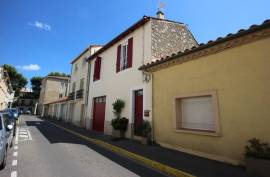3 room, 83m2 Townhouse for sale in Narbonne - 230 000 € *