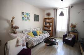 3 room, 83m2 Townhouse for sale in Narbonne - 230 000 € *