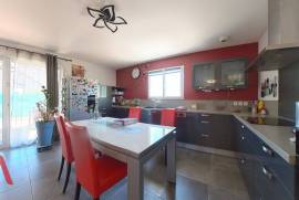 6 room, 116m2 Villa for sale in Valros - 370 000 € *