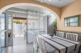 listing listing