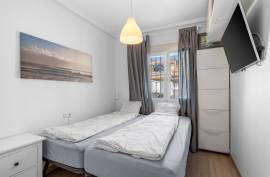 listing listing