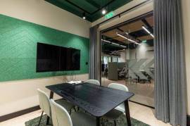 Commercial property in Budva, 400 m²