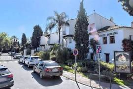 Parkeerplaats in ondergrondse garage van Puente Romano Fase II (Golden Mile)
