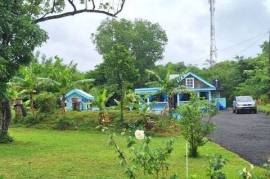Excellent Estate with 2 Cottages For Sale in La Fargue Saint Lucia