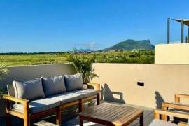 Sea view penthouse with rooftop & private pool in Flic en Flac - Mauritius