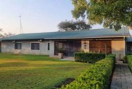 Excellent 4 Bed Room House & Farm To Redevelop For Sale In Kabwe, Zambia