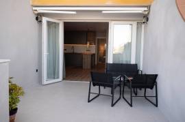 listing listing