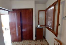 listing listing