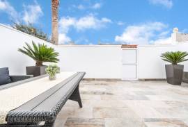 listing listing