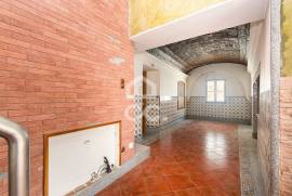 House T6 with Terrace | Évora Old Town