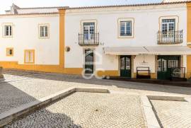House T6 with Terrace | Évora Old Town