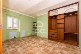 House T6 with Terrace | Évora Old Town