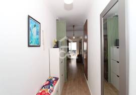2 bedroom apartment with terrace, sea view and parking space in Armação de Pêra