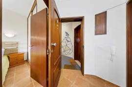 Renovated 1 bedroom apartment a stone's throw from the beach of Praia da Rocha
