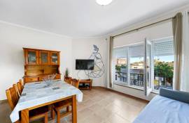 Renovated 1 bedroom apartment a stone's throw from the beach of Praia da Rocha